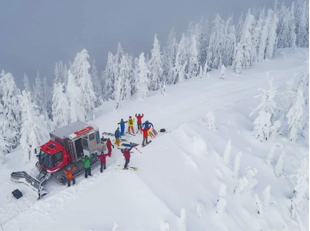 Cat-skiing british columbia